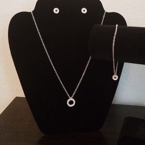 🆕️ 3 Piece💎 Crystal Jewelry Set💕